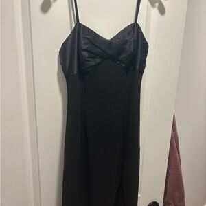 Chic Strapless Black Dress